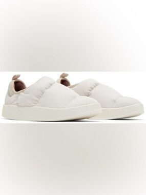 2022 adidas Puffylette 'Aluminium' - size 5